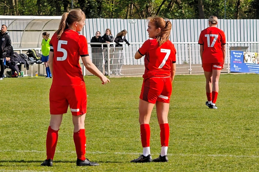 Grace and Georgia 'G squared' 