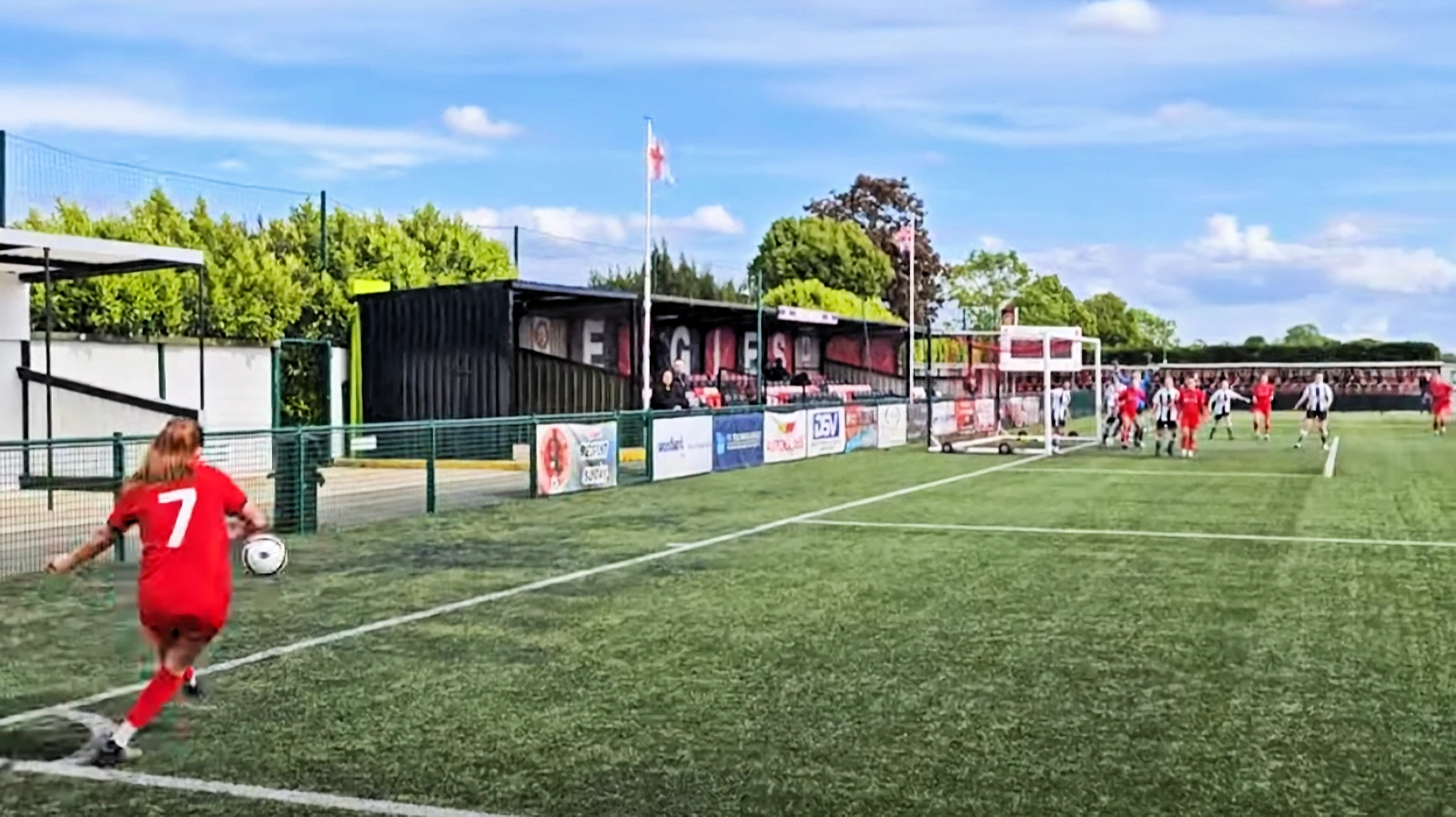 Georgia Griffin (No.7 - Orient's other specialist left foot corner taker) smashed in a 'top bin' beauty to put the Os two up