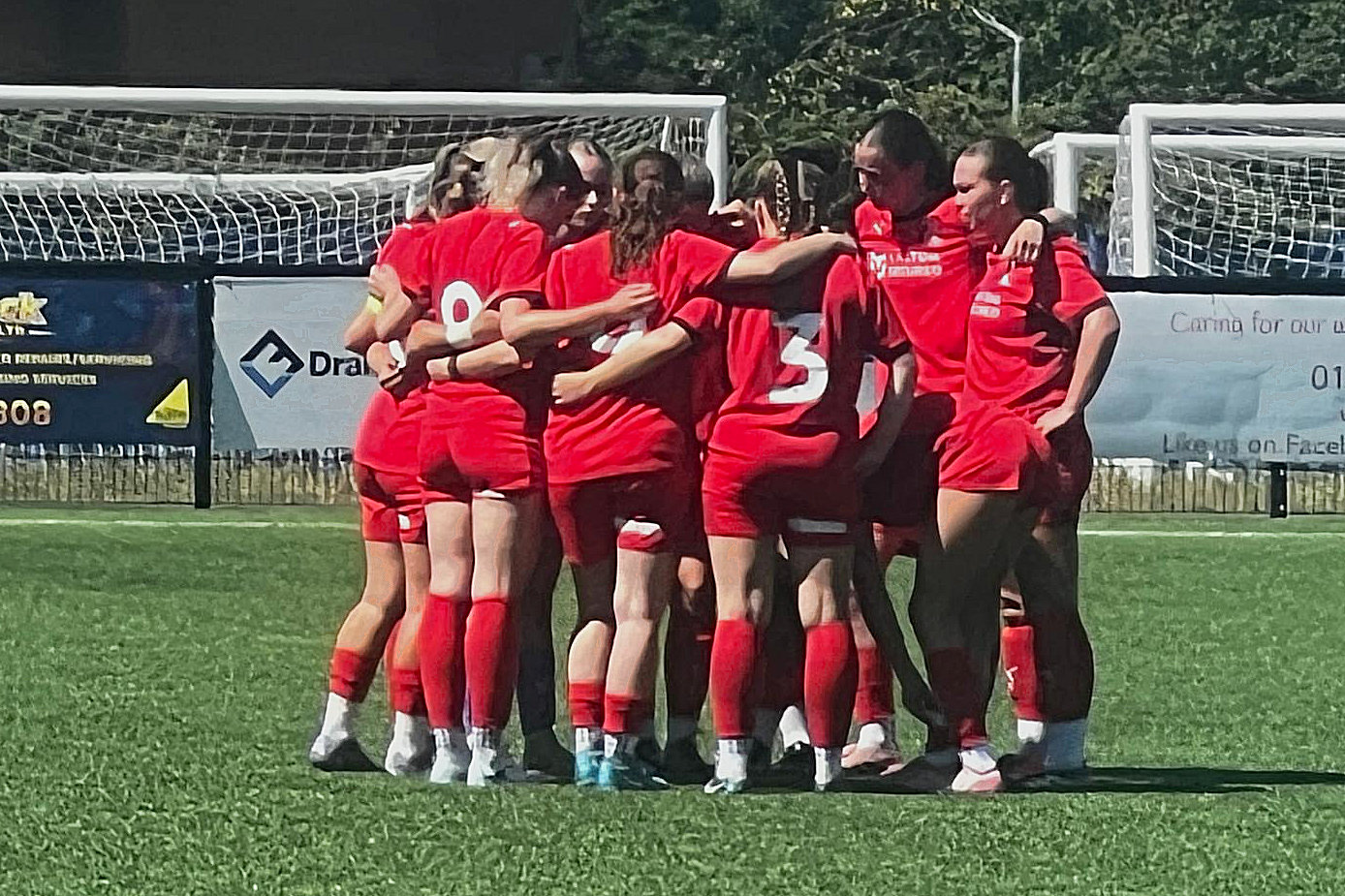 The Os ladies just before kick-off