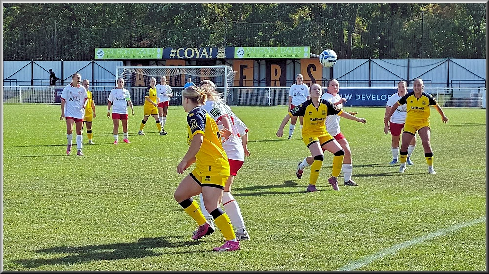 Leyton Orient Women : from LOFCwomen.com